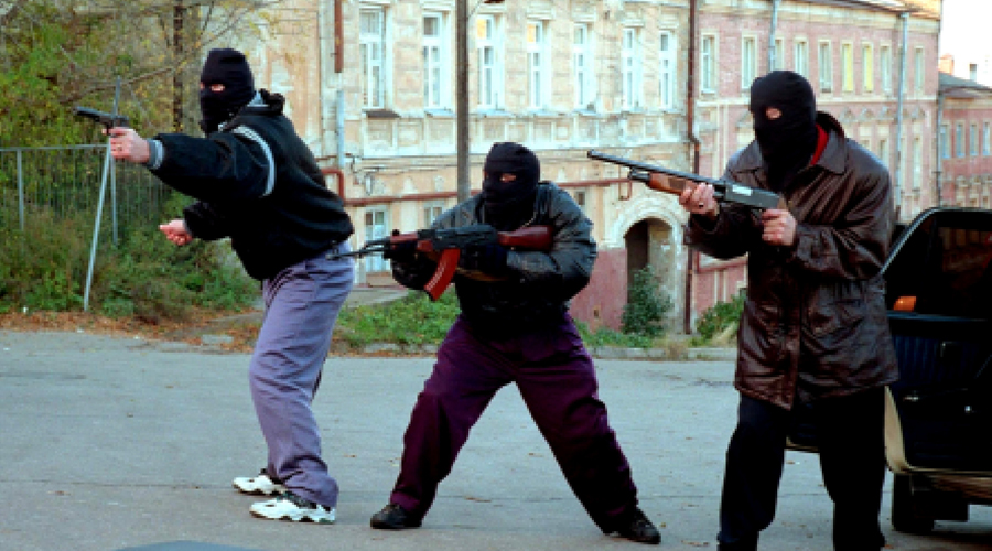 Какими были «герои» 90-х Какими были «герои» 90-х