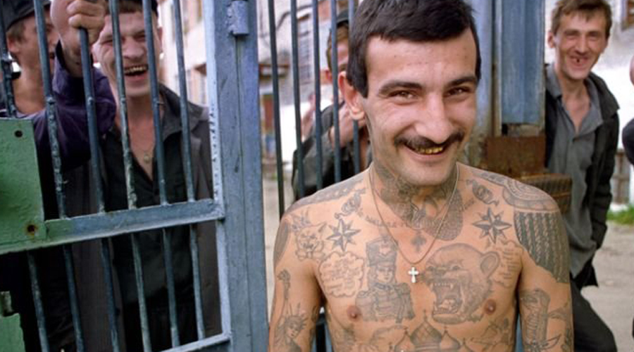 Какими были «герои» 90-х Какими были «герои» 90-х