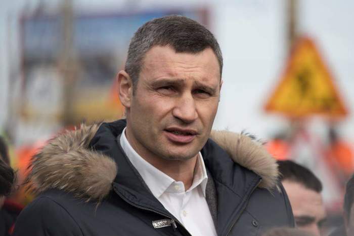 Из большого спорта в большую политику Из большого спорта в большую политику
