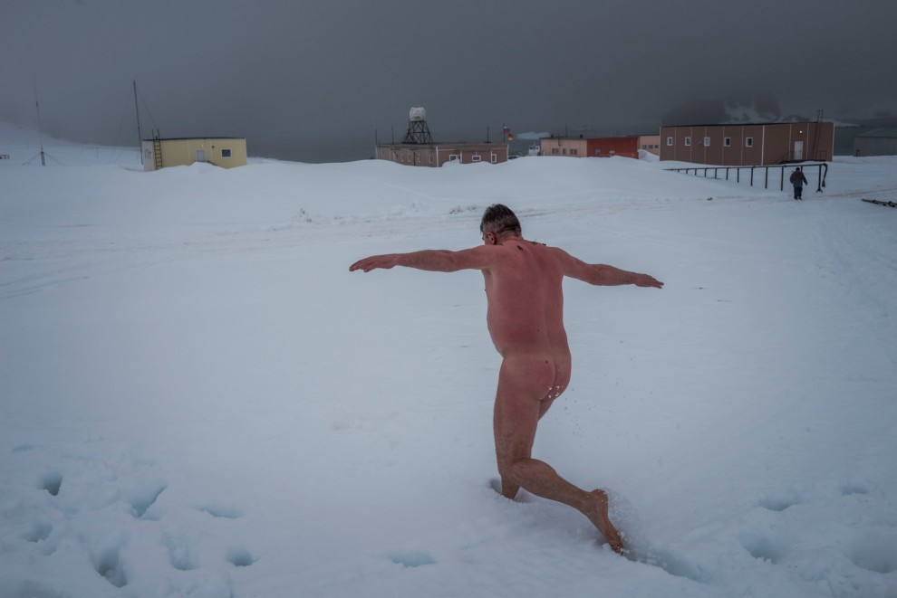 Дэниел Береулак назван лучшим фотожурналистом года Дэниел Береулак назван лучшим фотожурналистом года