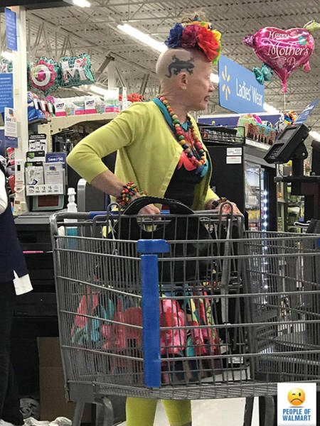 Прогулка по гипермаркету Walmart