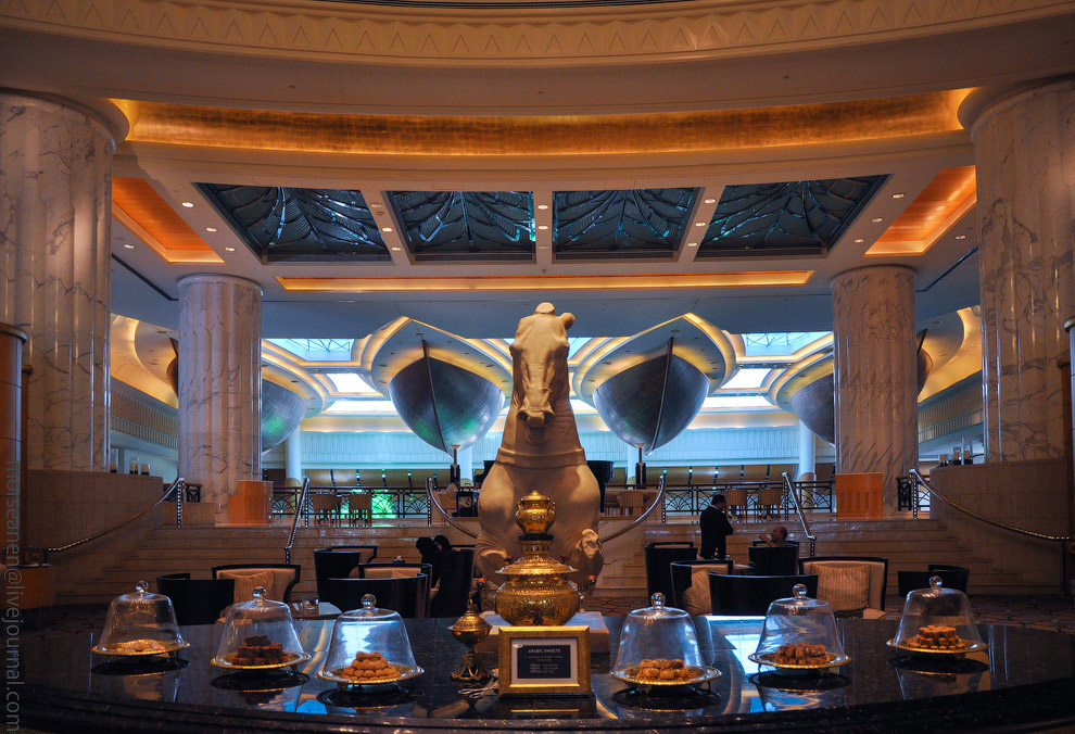 Прогулка по роскошному отелю Grand Hyatt Dubai Прогулка по роскошному отелю Grand Hyatt Dubai