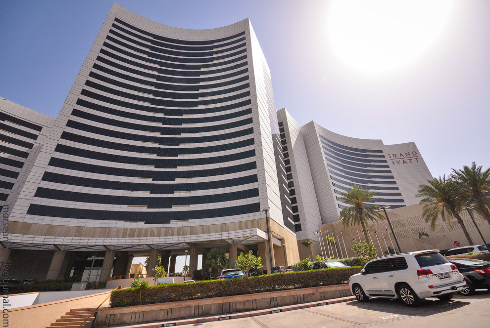 Прогулка по роскошному отелю Grand Hyatt Dubai Прогулка по роскошному отелю Grand Hyatt Dubai