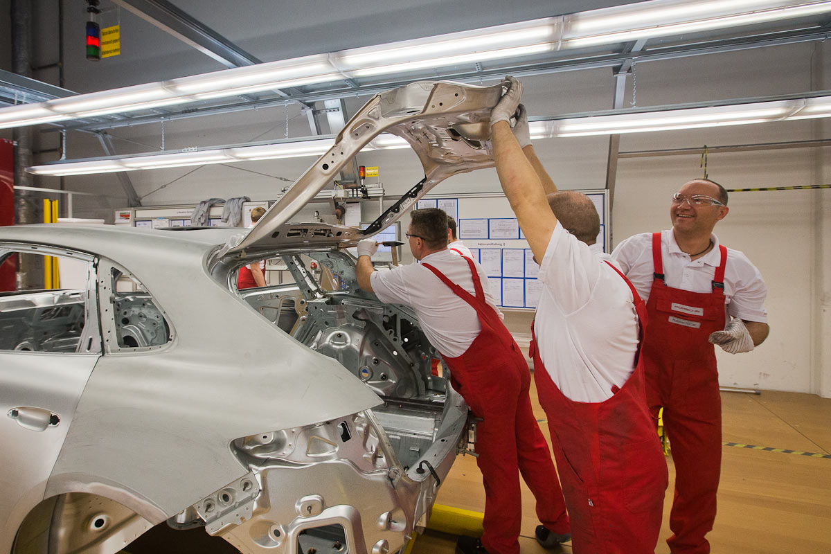 Как в Лейпциге собирают Porsche Как в Лейпциге собирают Porsche