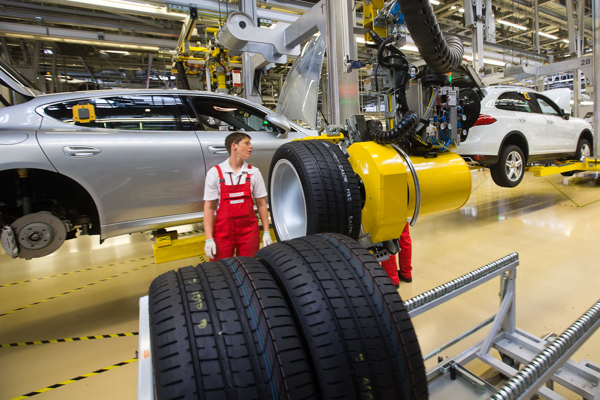 Как в Лейпциге собирают Porsche Как в Лейпциге собирают Porsche