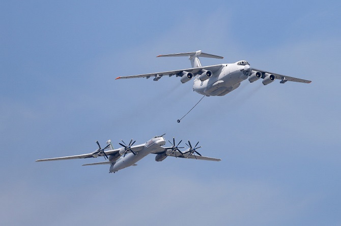 Российские военные Российские военные