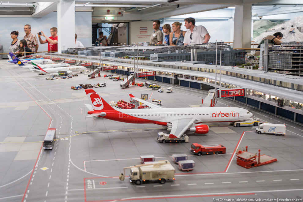 Игрушечный аэропорт Miniatur Wunderland за $4.8млн Игрушечный аэропорт Miniatur Wunderland за $4.8млн