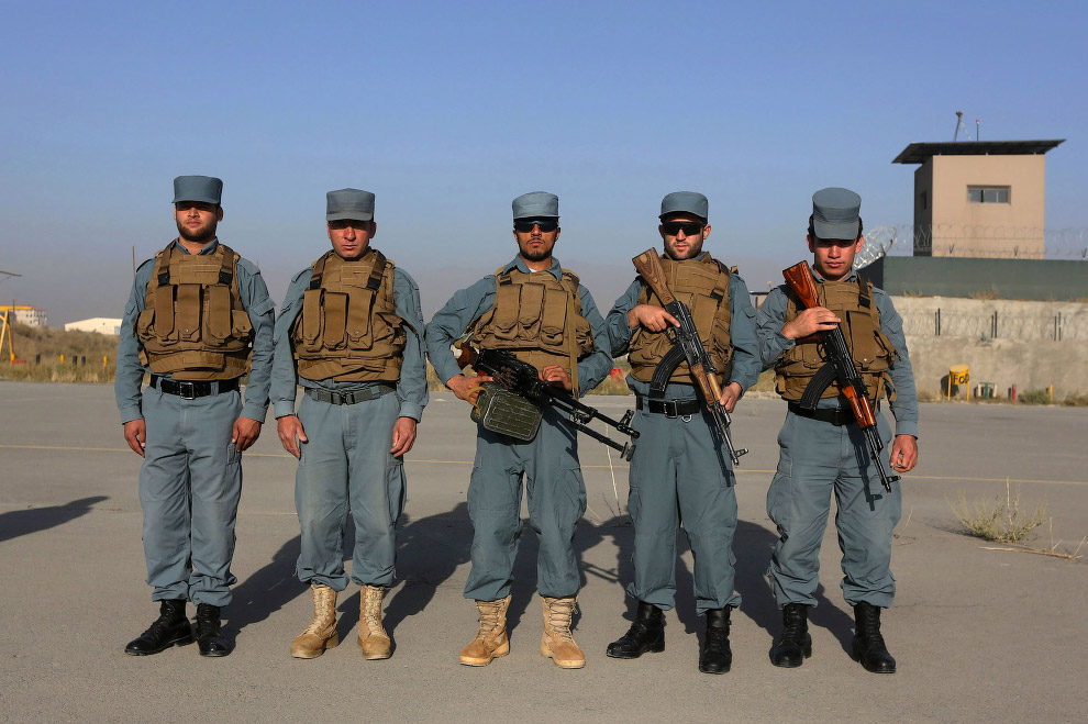 Полицейские разных стран Полицейские разных стран