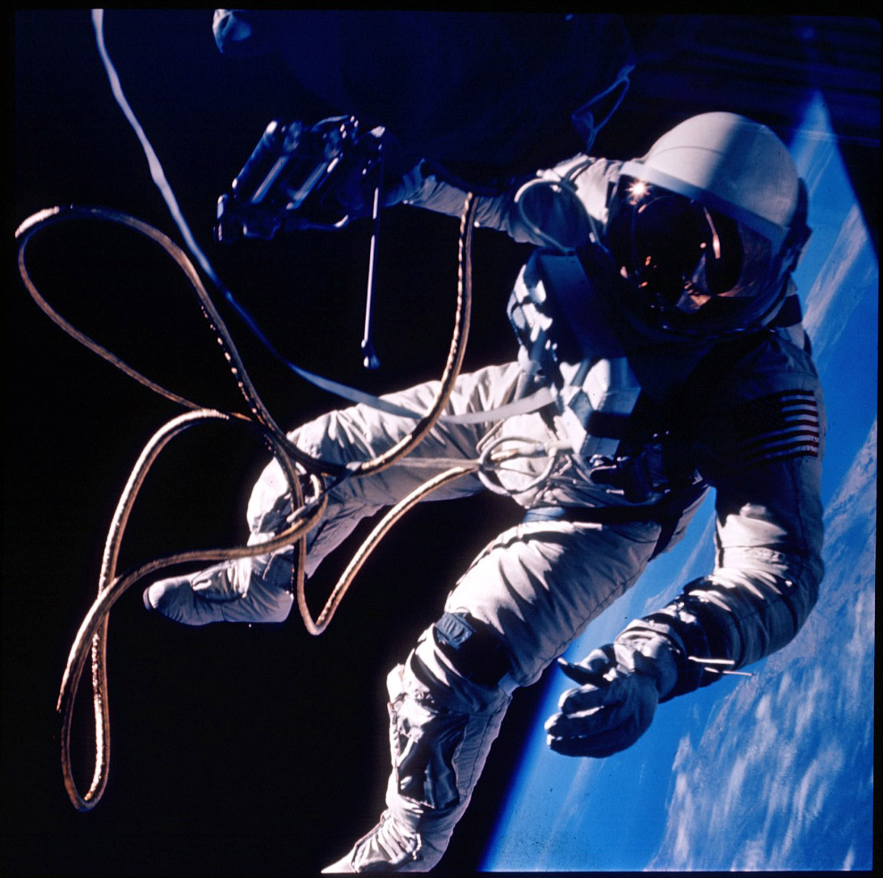 Настоящая Гравитация Настоящая Гравитация