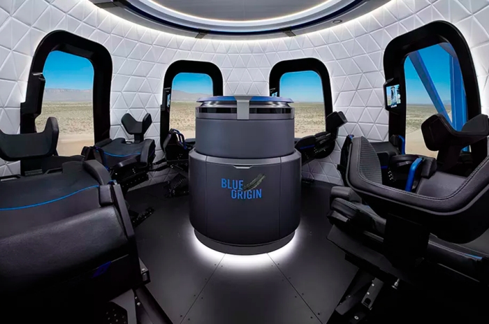Компания Blue Origin показала интерьер капсулы New Shepard космических туристов