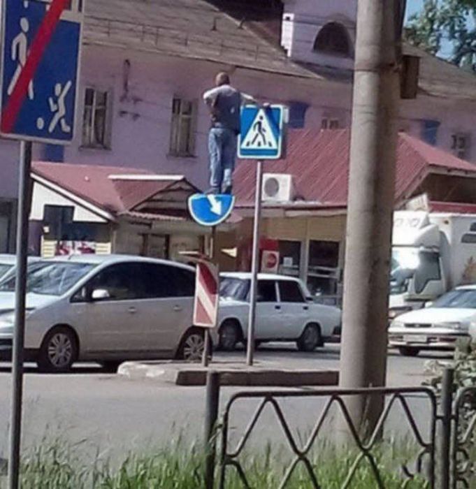Странные и смешные фото, сделанные в наших краях