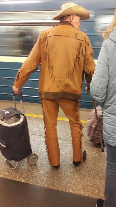 Необычные пассажиры российского метро