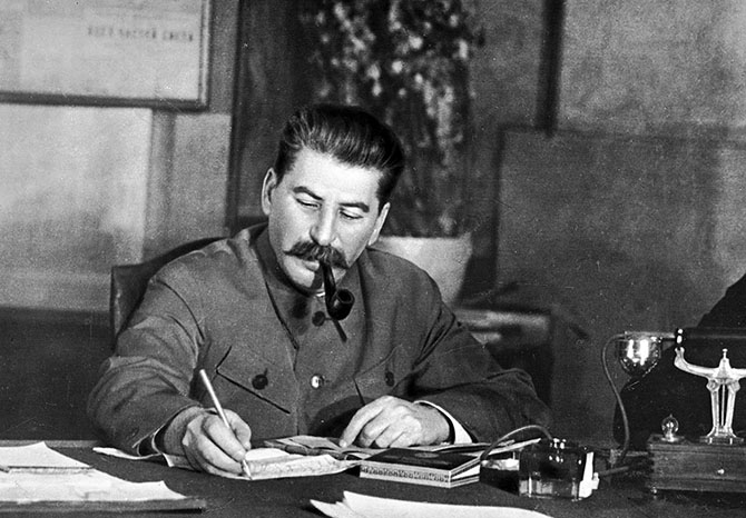 10 самых богатых людей за всю историю 10 самых богатых людей за всю историю