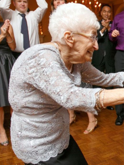 Как йога помогла 85-летней пенсионерке Как йога помогла 85-летней пенсионерке