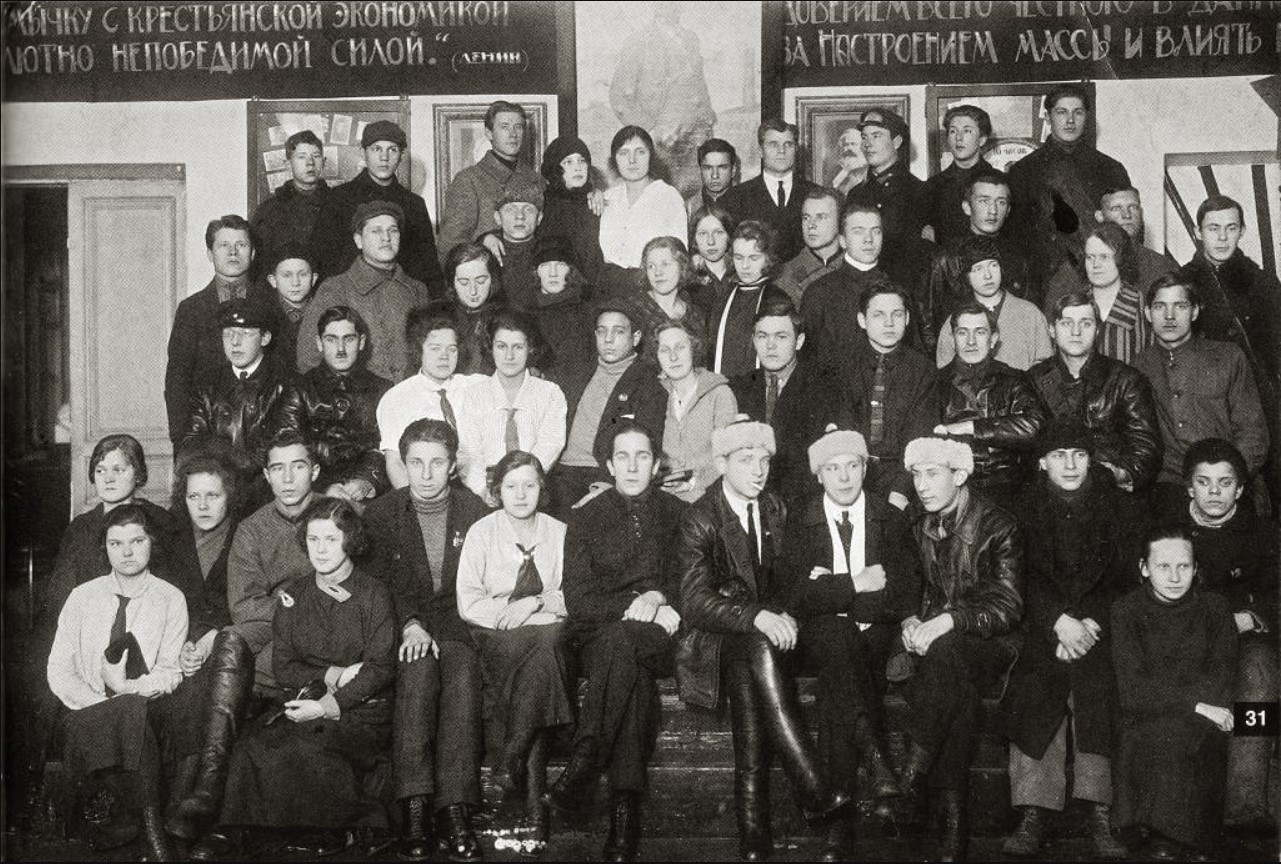 Исторические кадры Петрограда в 1921-1923 годах Исторические кадры Петрограда в 1921-1923 годах