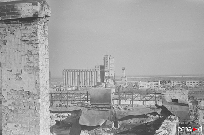 Сталинградская битва глазами немецких фотографов Сталинградская битва глазами немецких фотографов
