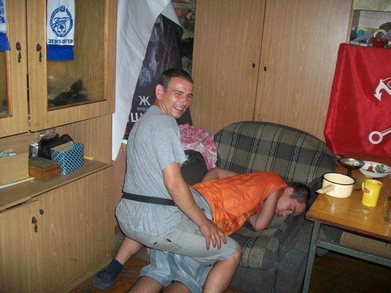 Молодёжные пьянки и вечеринки