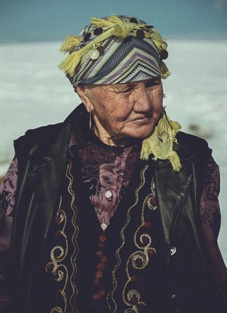 Два месяца в гостях у казахской шаманки Два месяца в гостях у казахской шаманки
