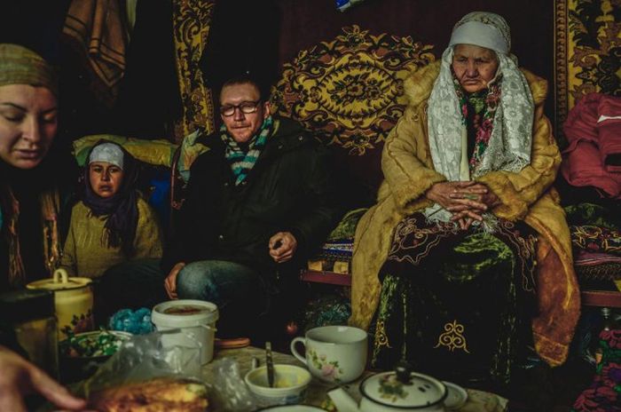 Два месяца в гостях у казахской шаманки Два месяца в гостях у казахской шаманки