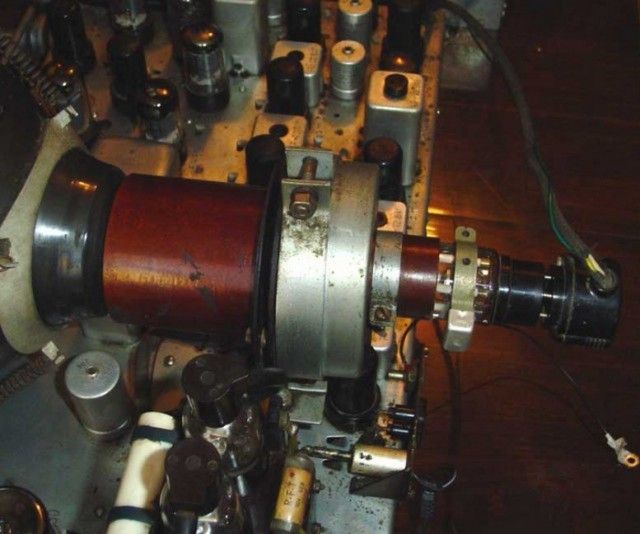 Реставрация старого телевизора «Ленинград Т-2»