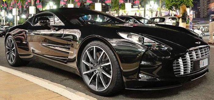 Самые дорогие и эксклюзивные автомобили в мире