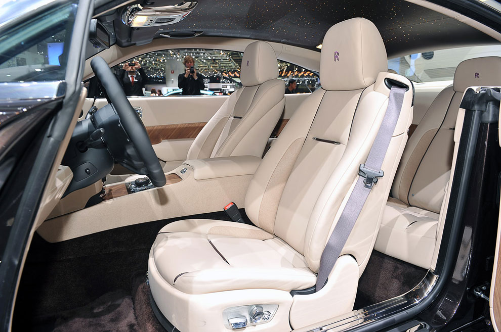 Женевский автосалон 2013 Женевский автосалон 2013