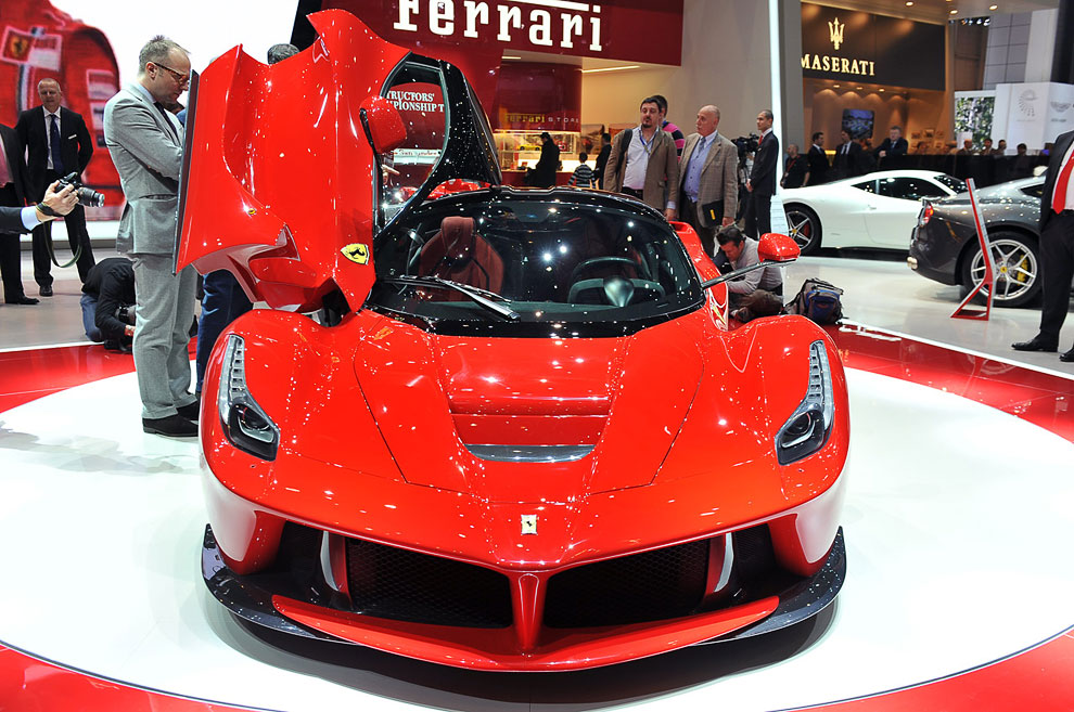 Женевский автосалон 2013 Женевский автосалон 2013