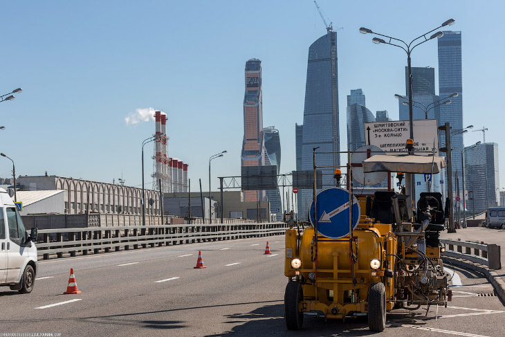 Как делают разметку на дороге Как делают разметку на дороге