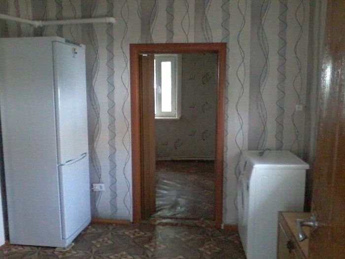 В Казахстане неизвестные меценаты купили дом многодетной семье погорельцев В Казахстане неизвестные меценаты купили дом многодетной семье погорельцев
