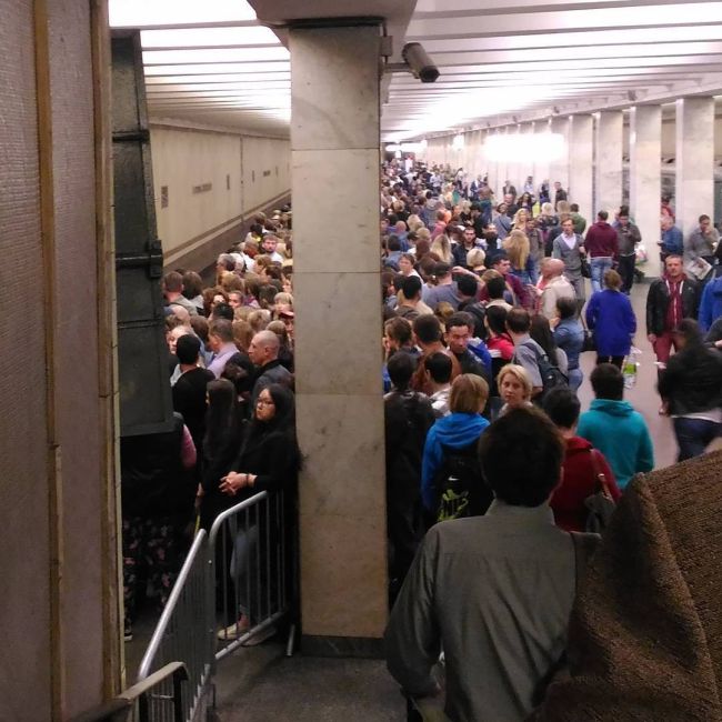 Пожар на станции метро «Выхино» стал причиной транспортного коллапса в Москве