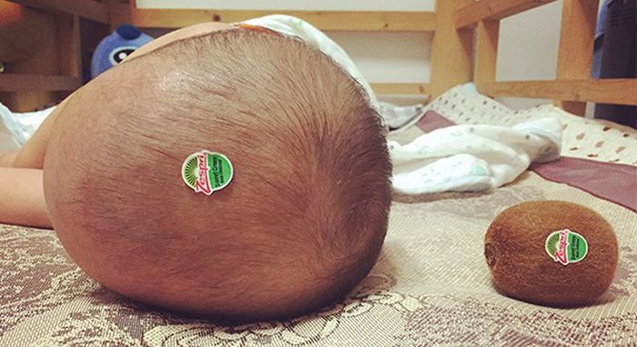 Когда отцов оставляют приглядывать за детьми