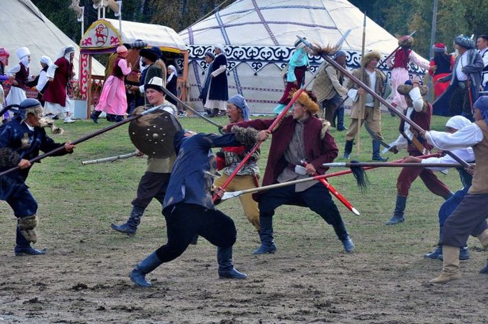 Церемония открытия Всемирных игр кочевников в Кыргызстане