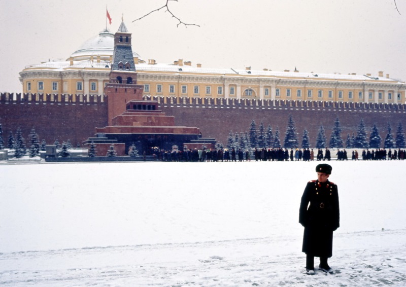 Жизнь советских граждан в 60-х годах глазами американского фотографа Жизнь советских граждан в 60-х годах глазами американского фотографа