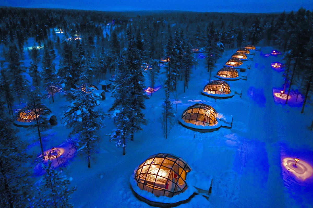 Поразительный финский отель Kakslauttanen