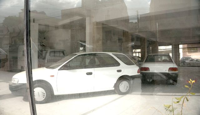 Заброшенный дилерский центр Subaru на Мальте