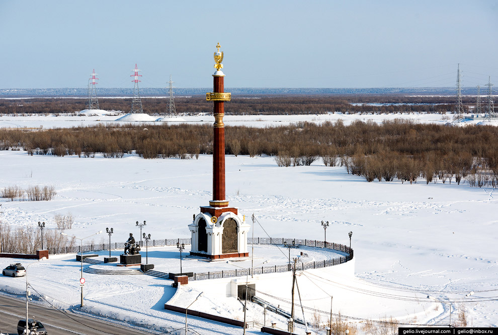 Один из самых «холодных» городов Земли с высоты Один из самых «холодных» городов Земли с высоты