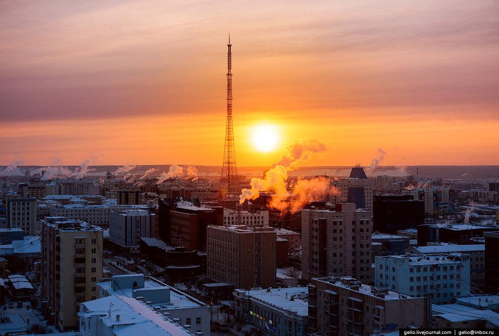 Один из самых «холодных» городов Земли с высоты Один из самых «холодных» городов Земли с высоты