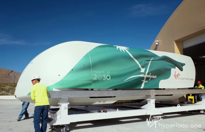 Вакуумный поезд Hyperloop успешно прошел первые испытания Вакуумный поезд Hyperloop успешно прошел первые испытания