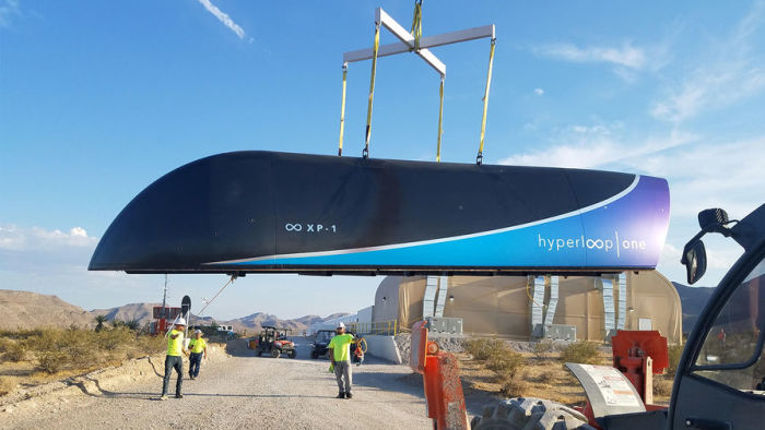 Вакуумный поезд Hyperloop успешно прошел первые испытания Вакуумный поезд Hyperloop успешно прошел первые испытания