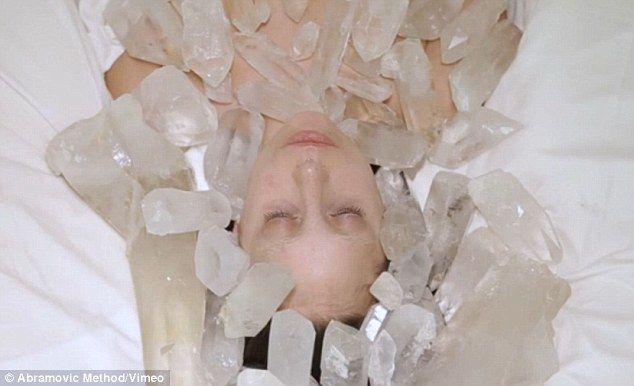 Lady Gaga разделась полностью Lady Gaga разделась полностью