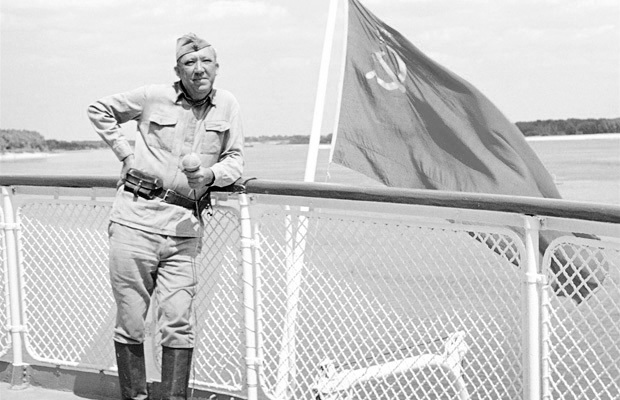 «Почти серьёзно». Из воспоминаний Юрия Никулина о жизни и о войне «Почти серьёзно». Из воспоминаний Юрия Никулина о жизни и о войне