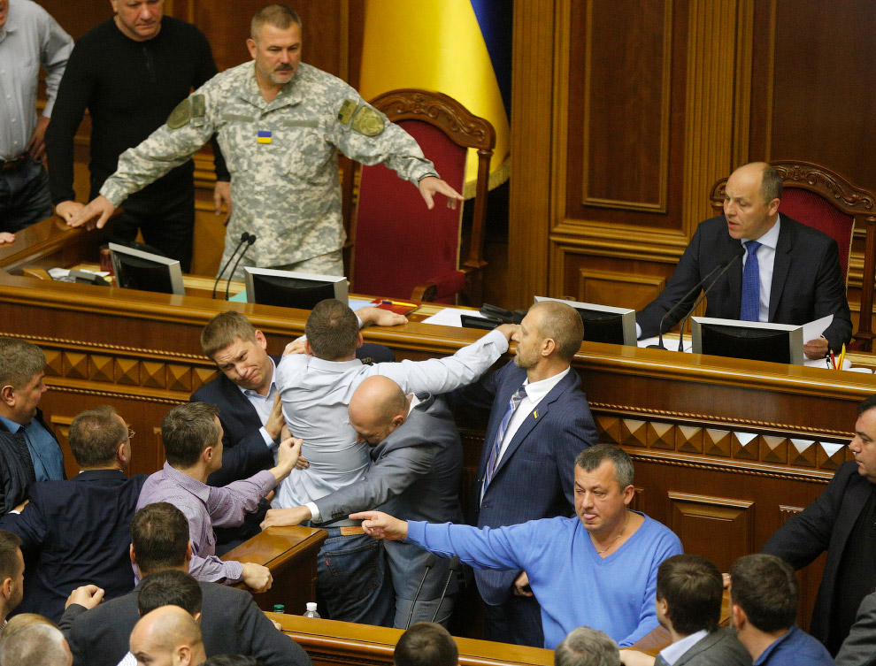 Бои в Верховной Раде Украины Бои в Верховной Раде Украины