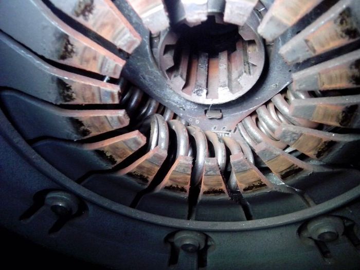Будни работников автосервиса Будни работников автосервиса