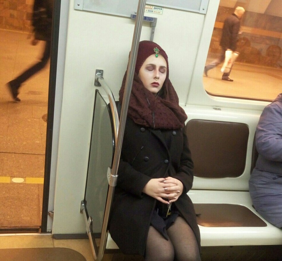 Модники из российского метрополитена