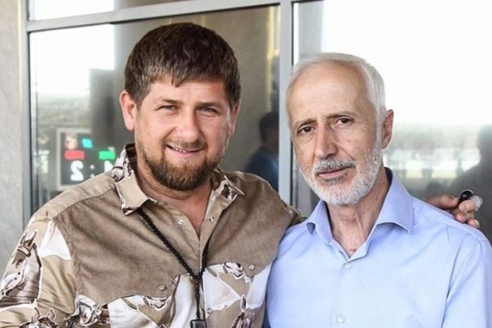В Якутии глава чеченской диаспоры Руслан Мутаев угрожает местным жителям В Якутии глава чеченской диаспоры Руслан Мутаев угрожает местным жителям