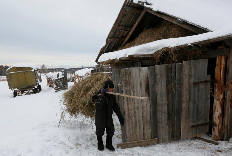 Все ушли, а он остался. 17 фото последнего жителя деревушки со 150-летней историей Все ушли, а он остался. 17 фото последнего жителя деревушки со 150-летней историей