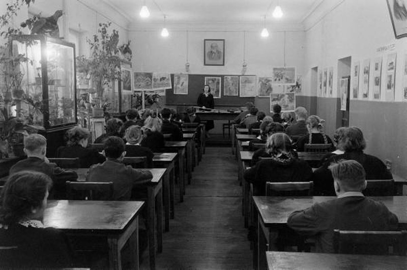 В гостях у советской семьи В гостях у советской семьи