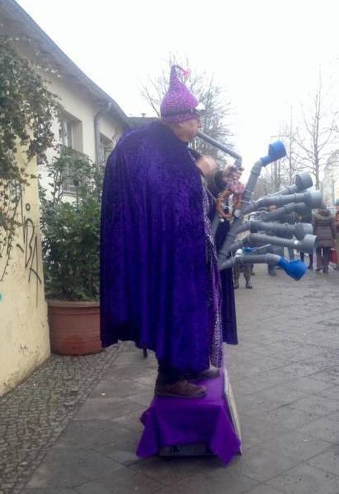 Смотрите, я все починил!