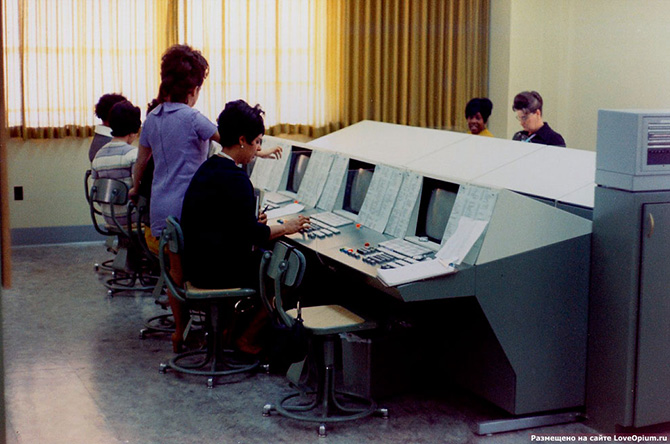 Офисные работники 50 лет назад Офисные работники 50 лет назад