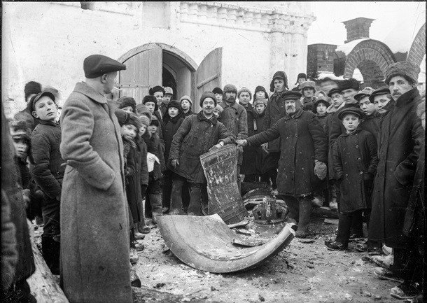 Жизнь российской глубинки после прихода советской власти Жизнь российской глубинки после прихода советской власти